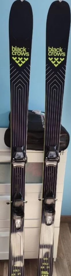 BLACK CROWS Orb Freebird