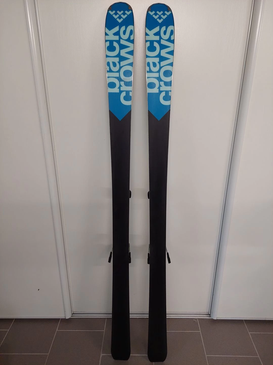 BLACK CROWS Polyvalent 1 BLACK CROWS Polyvalent